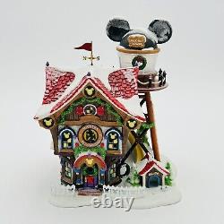 Dept 56 Disney Showcase Mickey's North Pole Holiday House Series 56759