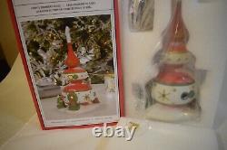 Dept 56 FINNY'S ORNAMENT HOUSE North Pole Village NEW #6009833 (723TT70)