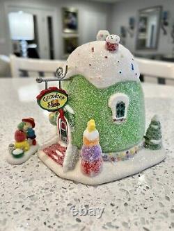 Dept 56 GUMDROP SHOP 4020950 North Pole Santa's Sweet Shop WithAccessory! RARE