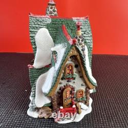 Dept 56 Hand Carved Nutcracker Factory Shop North Pole Christmas Village (B-2L)