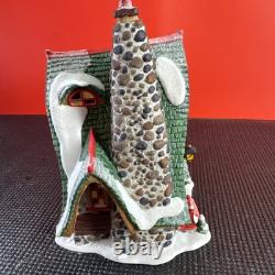 Dept 56 Hand Carved Nutcracker Factory Shop North Pole Christmas Village (B-2L)