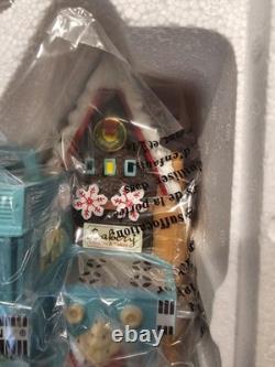 Dept 56 Hasbro Easy Bake Bakery 4049202 North Pole Series Village House