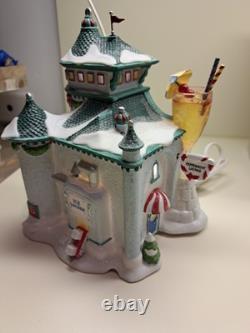 Dept 56 Ice Breakers Lounge #808924 North Pole Series EUC (COMPLETE SET)