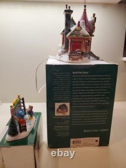 Dept 56 Jolly's Jigsaw Puzzle Workshop #799916 & A Puzzling Sign NORTH POLE VLG