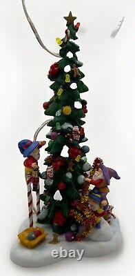 Dept 56- Kringle Street Town Tree North Pole Series #56847 Special Edition