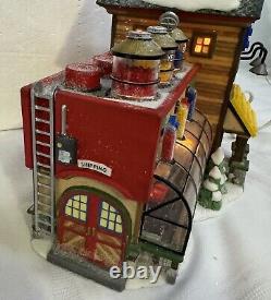 Dept 56 LEGO Building Creation Station 56735 North Pole Series 2001