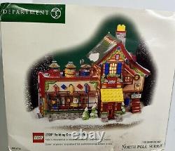 Dept 56 LEGO Building Creation Station 56735 North Pole Series 2001