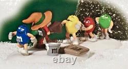 Dept 56 M&M'S STAMP OF APPROVAL 56865 North Pole DEPARTMENT56 New D56