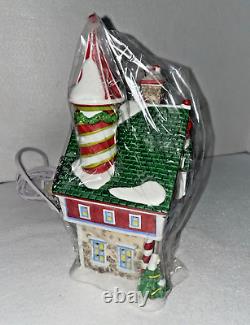 Dept 56 Mickey's Christmas Village Lighted House Mickey's Christmas Castle Mib