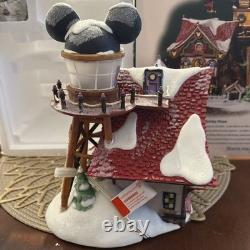 Dept. 56 Mickeys North Pole Holiday House Disney Christmas Lighted Village