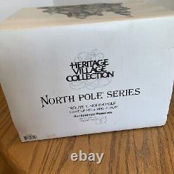 Dept 56 NORTH POLE 1996 Route 1, North Pole Home of Mr & Mrs Claus #56392 MINT
