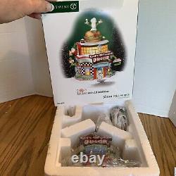 Dept 56 NORTH POLE 2003 RARE Red Elf Land Diner #56765 NEW