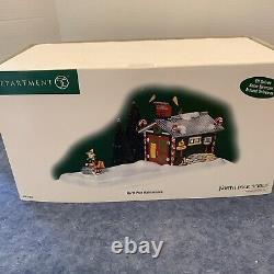 Dept 56 NORTH POLE 2005 RARE North Pole Maintenance #57203 WORKS! MINT