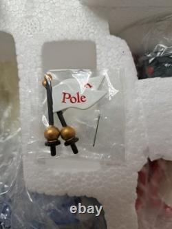 Dept 56 NORTH POLE PENGIUN VISITORS' CENTER #805547 (COMPLETE) PRISTINE