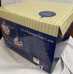 Dept 56 North Pole 1224B KISSING CLAUS LANE GIFT SET EUC in Box