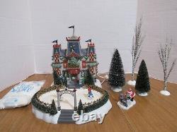 Dept. 56 North Pole 2002 Glacier Park Pavillon #56.56745 Lighted & Animated