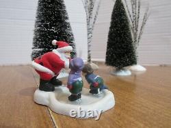 Dept. 56 North Pole 2002 Glacier Park Pavillon #56.56745 Lighted & Animated