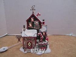 Dept. 56 North Pole 2006 Candy Cane Corner C Weathervane #56.5692 HTF Excellent