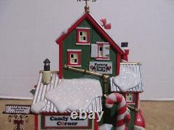 Dept. 56 North Pole 2006 Candy Cane Corner C Weathervane #56.5692 HTF Excellent