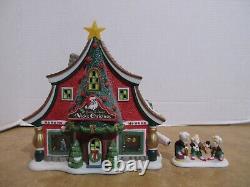 Dept. 56 North Pole 2015 Sounds Of Christmas Shop Lights, Musical & String Trio