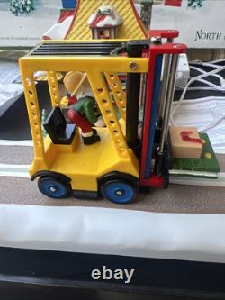 Dept 56 North Pole Animated LEGO Warehouse Forklift 5 #56.56819 Working