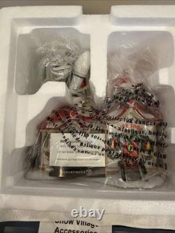 Dept 56 North Pole Bike Bicycle Shop Lighted Animated Wheel #4025281 NEW Dept 56 North Pole Bike Bicycle Shop Lighted Animated Wheel #4025281 NEW