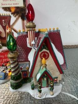 Dept. 56 North Pole Brite Lites Bulb Factory Lighted Building with Box & accessory