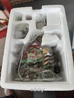 Dept. 56 North Pole Brite Lites Bulb Factory Lighted Building with Box & accessory