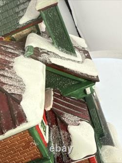 Dept 56 North Pole Christmas Village Sesame Street North Pole Building, Big Bird