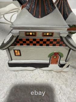 Dept 56 North Pole HARLEY PUMP & GO DINER 4035574 Open Box / Tested Checked