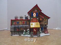 Dept. 56 North Pole Lego Building Creation Station #56.56735 Interior Scene