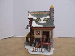 Dept. 56 North Pole Lego Building Creation Station #56.56735 Interior Scene