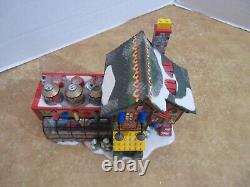 Dept. 56 North Pole Lego Building Creation Station #56.56735 Interior Scene