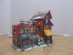 Dept. 56 North Pole Lego Building Creation Station #56.56735 Interior Scene