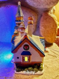 Dept 56 North Pole New Year's Eve CenterSKU 4056667 Intro 2017 Retired 2017