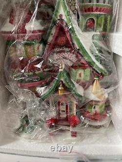 Dept 56 North Pole POINSETTIA PALACE NIB