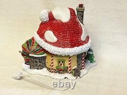 Dept 56 North Pole SANTA'S HAT INN 56795 Display Anywhere w ROAD TRIP 57211