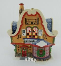 Dept 56 North Pole Series Augie's Christmas Carols #56954 withLt Cord, Box/Sleeve
