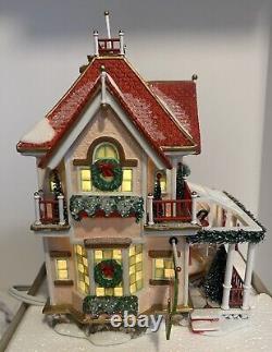 Dept 56 North Pole Series Barbie Boutique 2001 Christmas Village Lights Up 56739