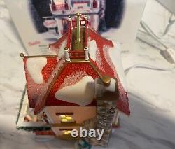 Dept 56 North Pole Series Barbie Boutique 2001 Christmas Village Lights Up 56739