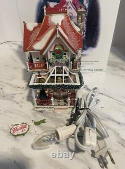 Dept 56 North Pole Series Barbie Boutique 2001 Christmas Village Lights Up 56739