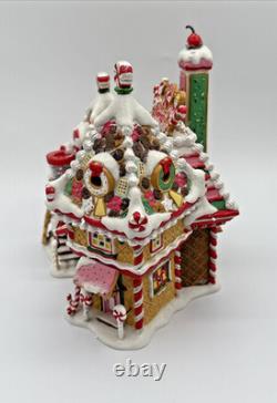 Dept 56 North Pole Series Christmas Sweet Shop 30th An. Limited Edition #56791