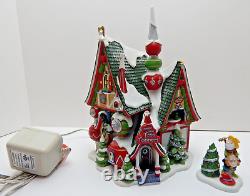 Dept 56 North Pole Series Christmasland Tree Toppers #56960 Missing Star on Roof