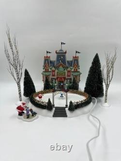 Dept 56 North Pole Series Glacier Park Pavilion Xmas Village Holiday Gift Set