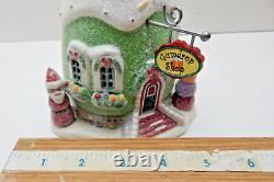 Dept 56 North Pole Series Gumdrop Shop #4020950 Cute! WithLight Cord/Box/Sleeve