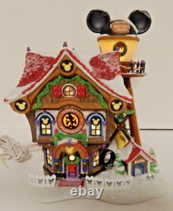 Dept 56 North Pole Series Mickey's North Pole Holiday House #56759 Old Stk withBox