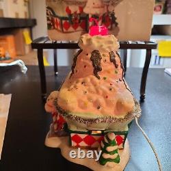 Dept 56 North Pole Series, Nana Splits Ice Cream Parlor