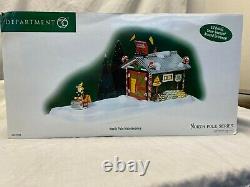 Dept 56 North Pole Series North Pole Maintenance Village Accessories 57203