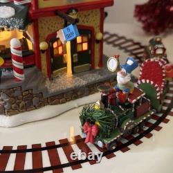 Dept 56 North Pole Series North Star Commuter Train Station #56782 Complete Set