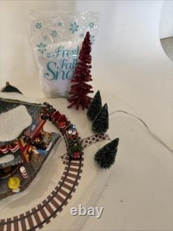 Dept 56 North Pole Series North Star Commuter Train Station #56782 Complete Set